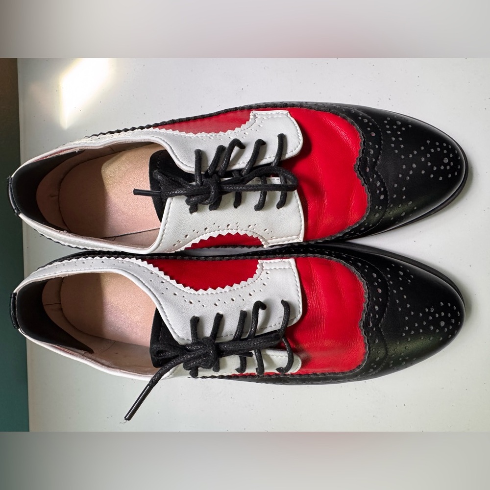 Black and Red Flats with Brogue Detailing